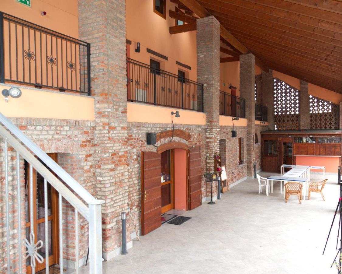 Villa Cascina Amrit Cav Borghetto Lodigiano Esterno foto