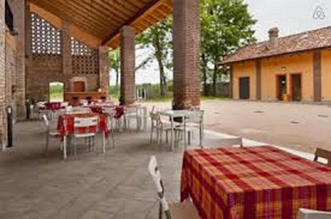 Villa Cascina Amrit Cav Borghetto Lodigiano Esterno foto