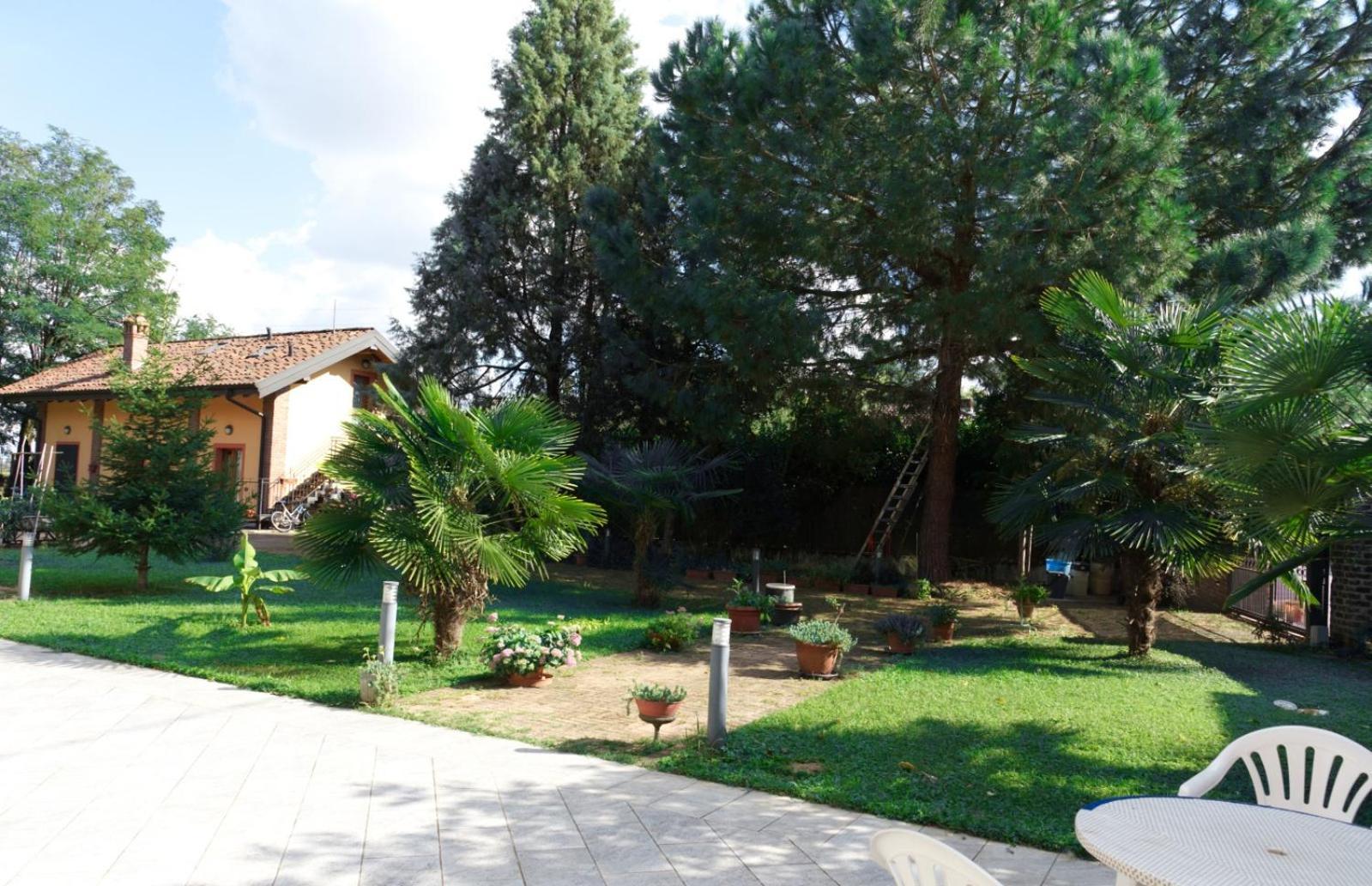 Villa Cascina Amrit Cav Borghetto Lodigiano Esterno foto